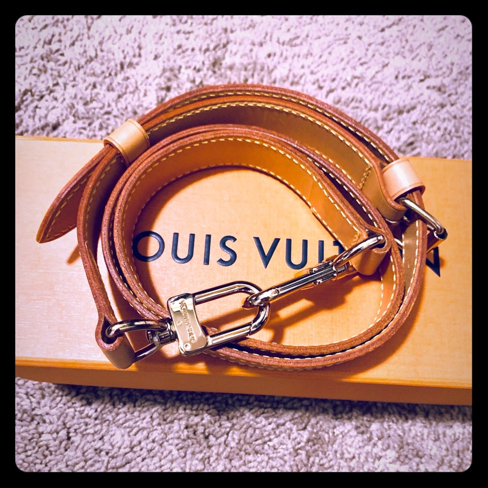 Auth LV Strap